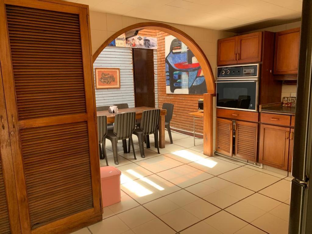 La Parada Del Tren Hostel Bogota Ngoại thất bức ảnh
