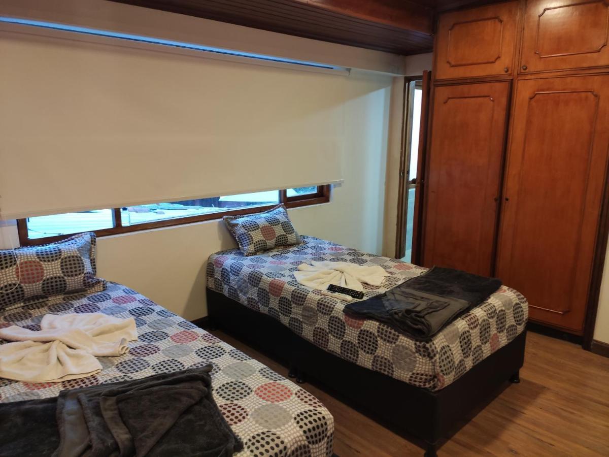 La Parada Del Tren Hostel Bogota Ngoại thất bức ảnh