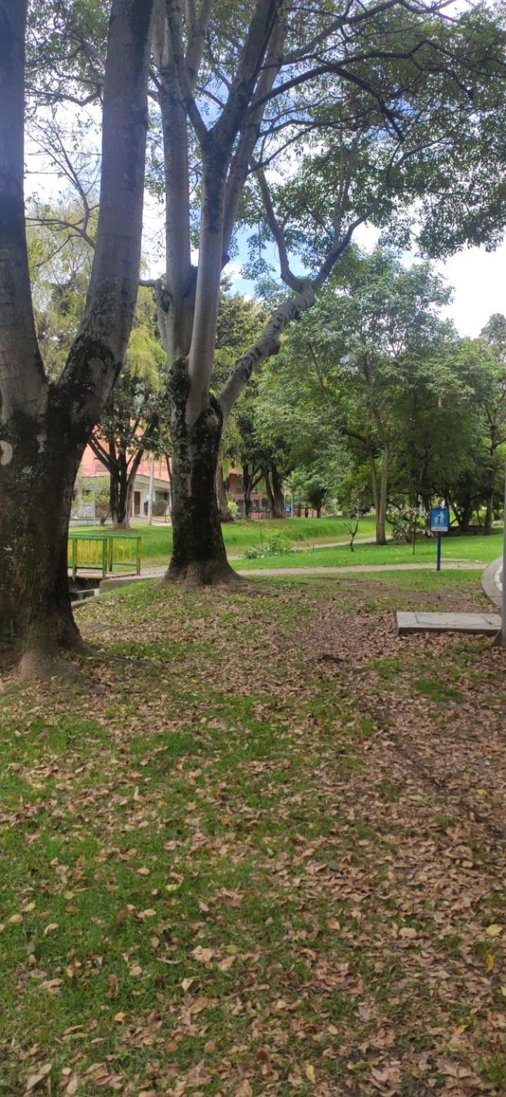 La Parada Del Tren Hostel Bogota Ngoại thất bức ảnh